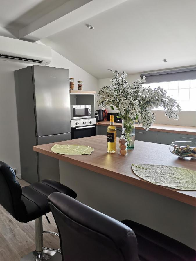 Loft 90M2 - Tout Confort ليبورن المظهر الخارجي الصورة